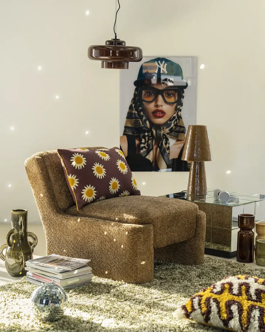 By Boo_250446_250430_250309_250285